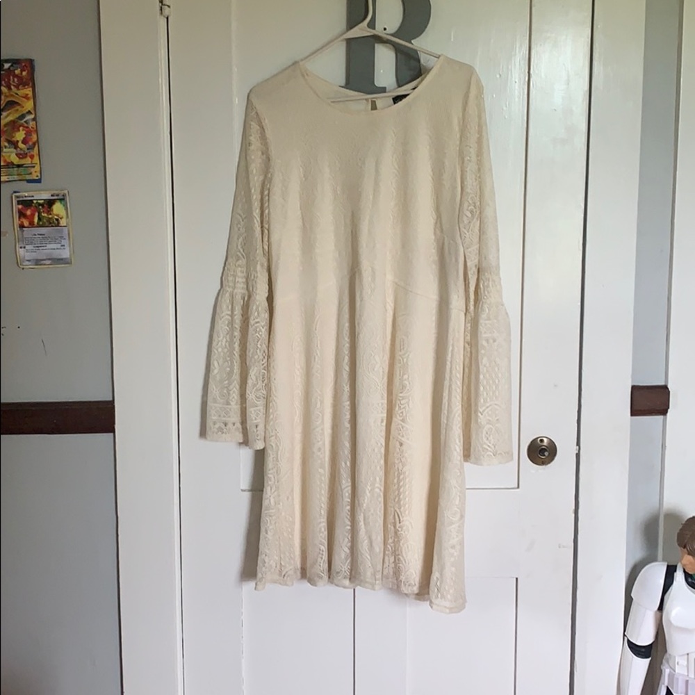 Women’s boho short wedding dress